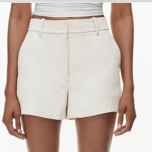 Aritzia Anthem Short Matte Pearl